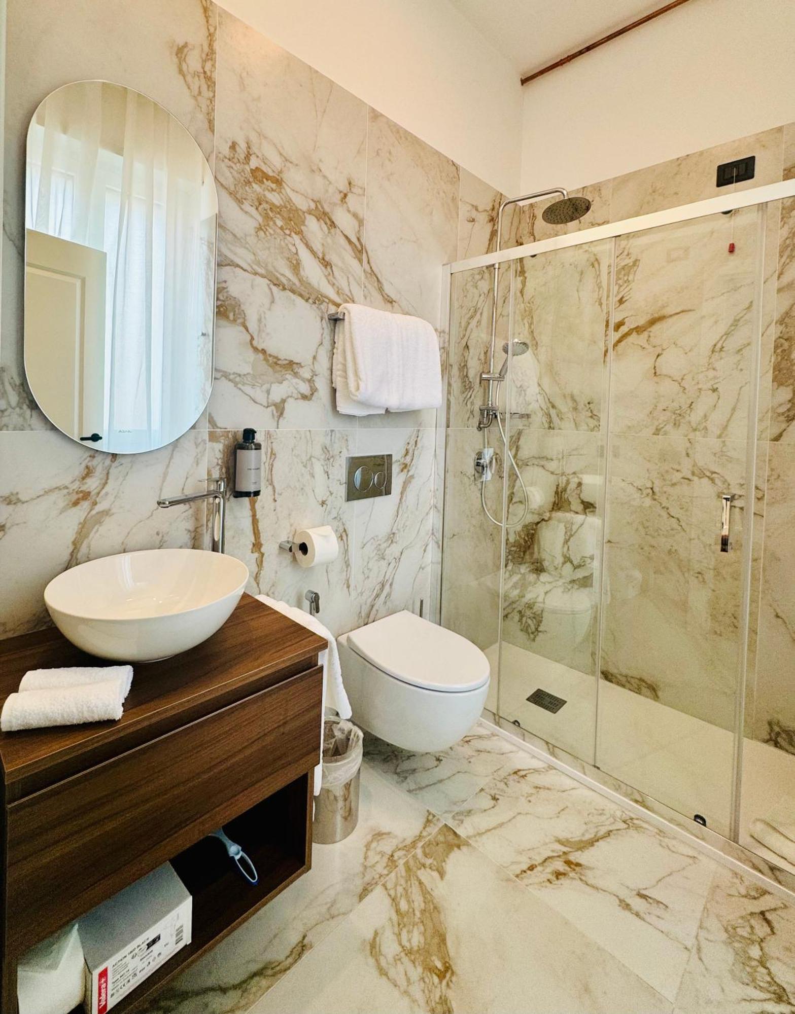 Museum Hospitality - Vatican Apartments โรม ภายนอก รูปภาพ